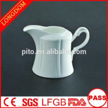 2015 New Design factory direct wholesale white ceramic milk jug